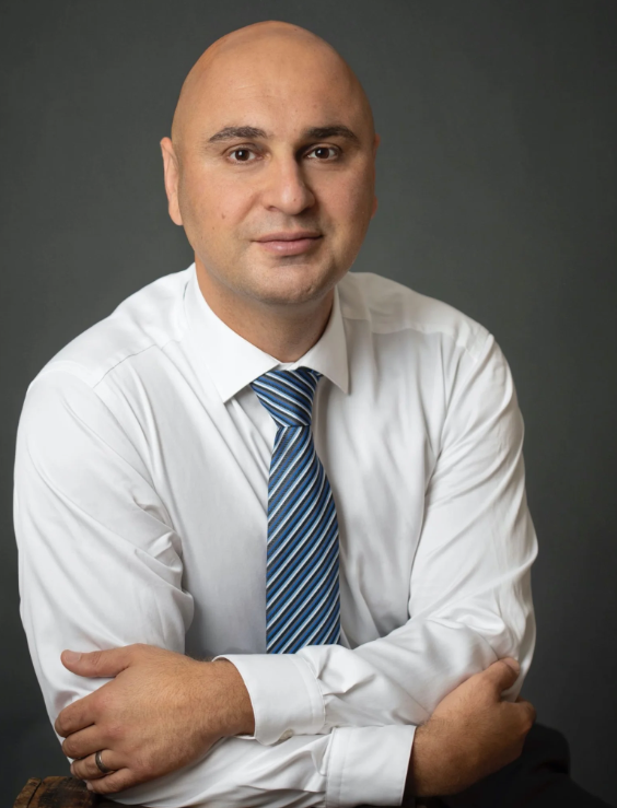 Bedste kæbekirurg København tandimplantat specialist